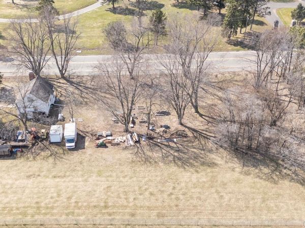 2170 Pilot Knob Road, Mendota Heights, MN 55120