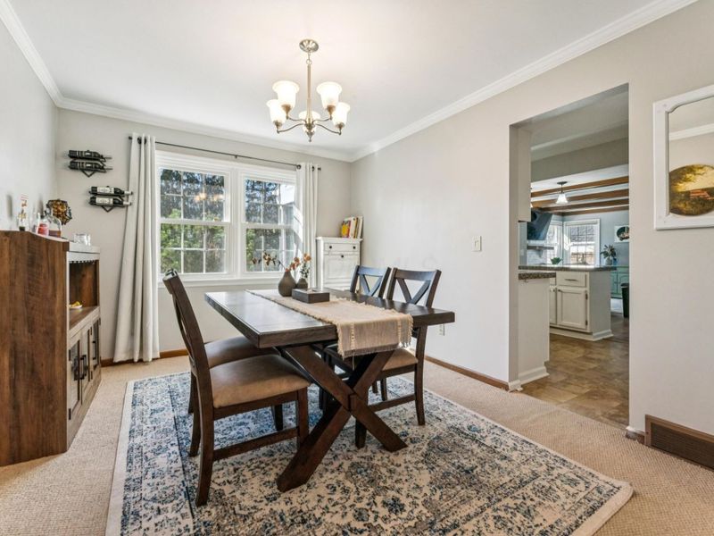 1435 Havencrest Court, Columbus, OH 43220 Photo 10