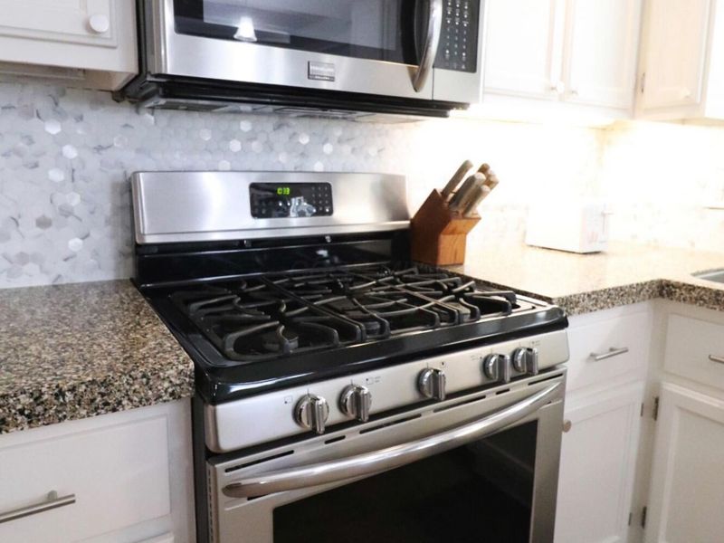 1435 Havencrest Court, Columbus, OH 43220 Photo 14