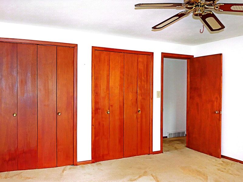 1522 Devonhurst Drive, Columbus, OH 43232 Photo 17