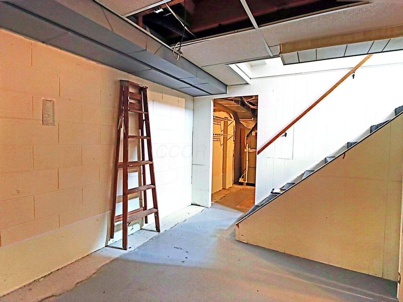 1522 Devonhurst Drive, Columbus, OH 43232 Photo 26