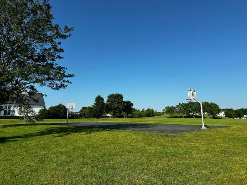 5974 Woodshire Drive, Unit 201, Westerville, OH 43081 Photo 35