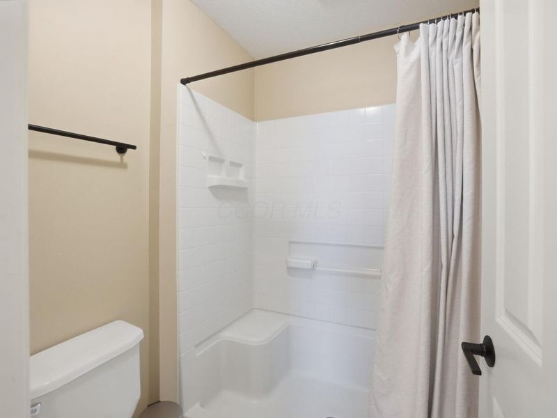 33 Lakes At Cheshire Drive, Delaware, OH 43015 Photo 35