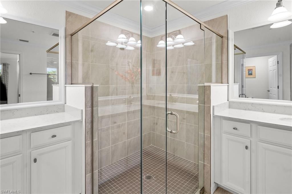 12043 Hawthorn Lake Dr, Unit 102, Fort Myers, FL 33913 Photo