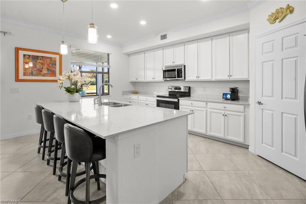 12043 Hawthorn Lake Dr, Unit 102, Fort Myers, FL 33913 Photo