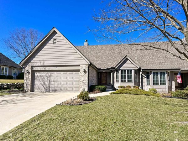 515 S McAurther LANE, Unit A, Brookfield, WI 53045