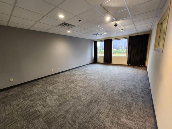 15850 W Bluemound ROAD #105, Brookfield, WI 53005