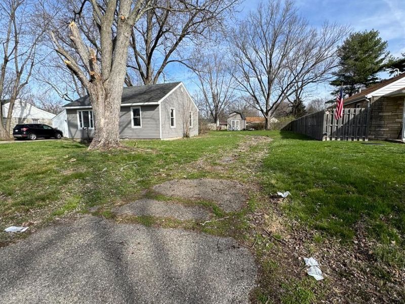 150 Dalton, Carlisle, OH 45005 Photo 2