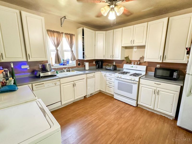 2712 Morrow Place, Cincinnati, OH 45204 Photo 5