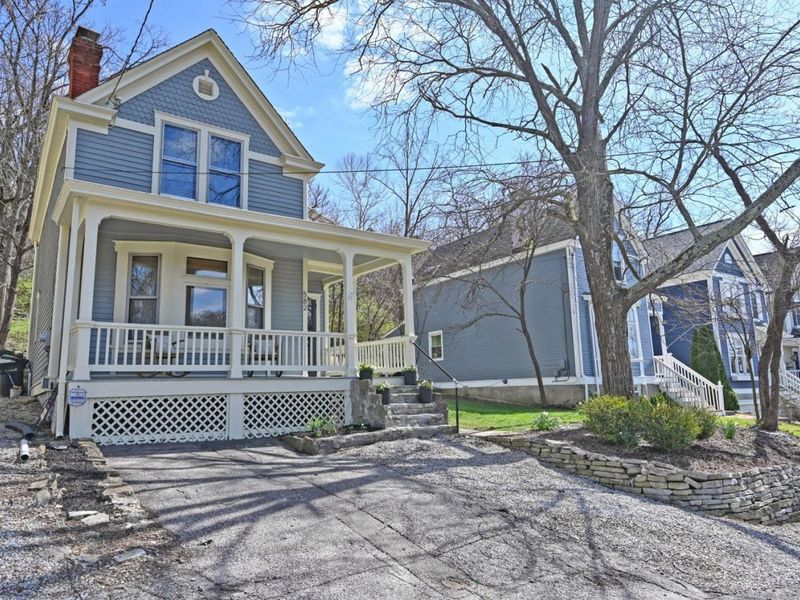 582 Empress Avenue, Cincinnati, OH 45226 Photo 1