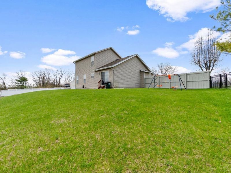6983 Hunters Moon Court, Fairfield Twp, OH 45011 Photo 14