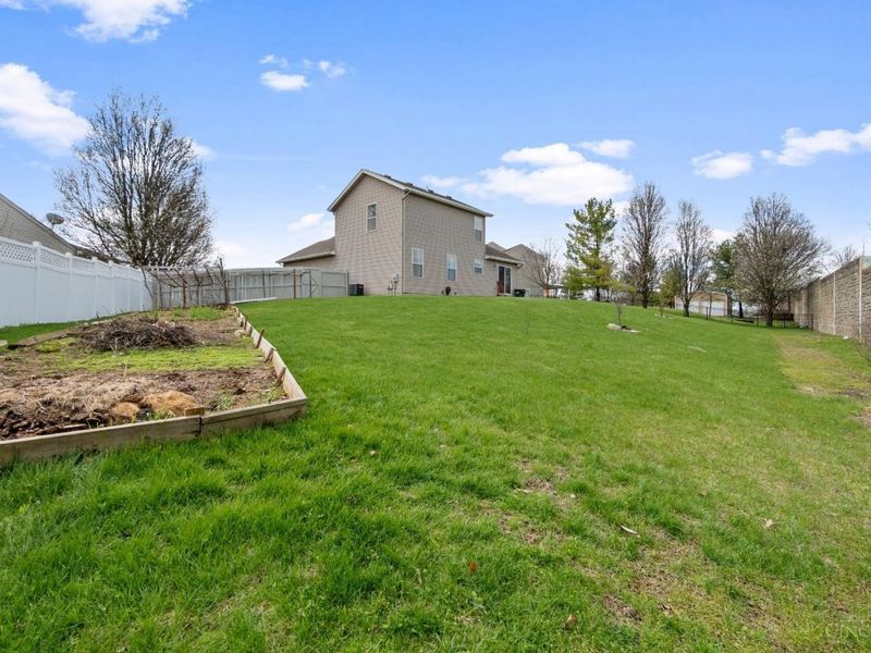 6983 Hunters Moon Court, Fairfield Twp, OH 45011 Photo 15