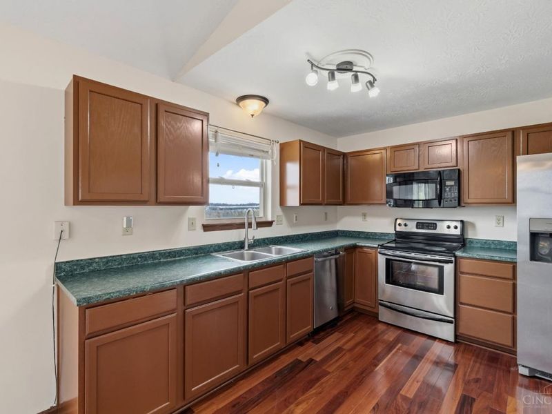6983 Hunters Moon Court, Fairfield Twp, OH 45011 Photo 17