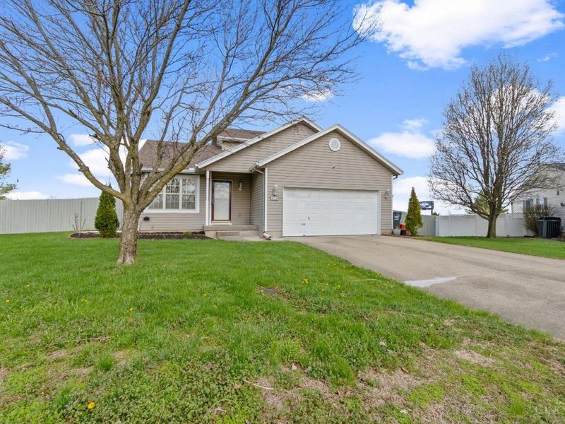 6983 Hunters Moon Court, Fairfield Twp, OH 45011 Photo 3