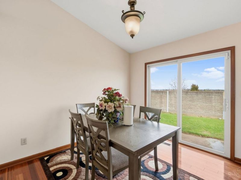 6983 Hunters Moon Court, Fairfield Twp, OH 45011 Photo 7