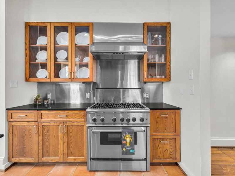 1126 Fuller Street, Cincinnati, OH 45202 Photo 17