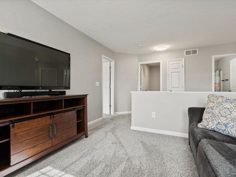 5805 Turning Leaf Way, Maineville, OH 45039 Photo 31