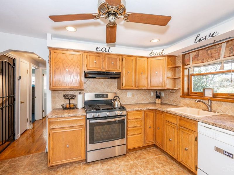 3847 Maywood Court, Cincinnati, OH 45211 Photo 18