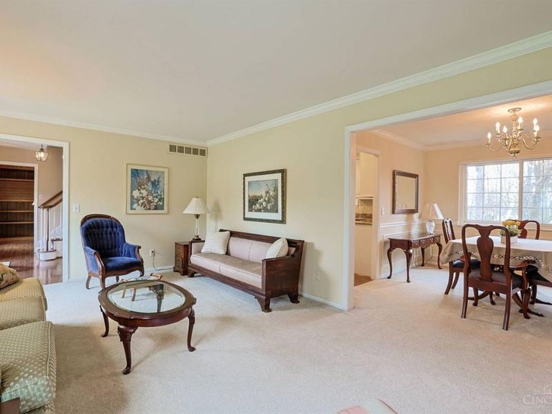 3261 Boxwood Circle, Evendale, OH 45241 Photo 10