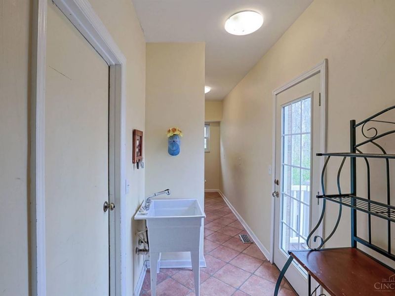 3261 Boxwood Circle, Evendale, OH 45241 Photo 25