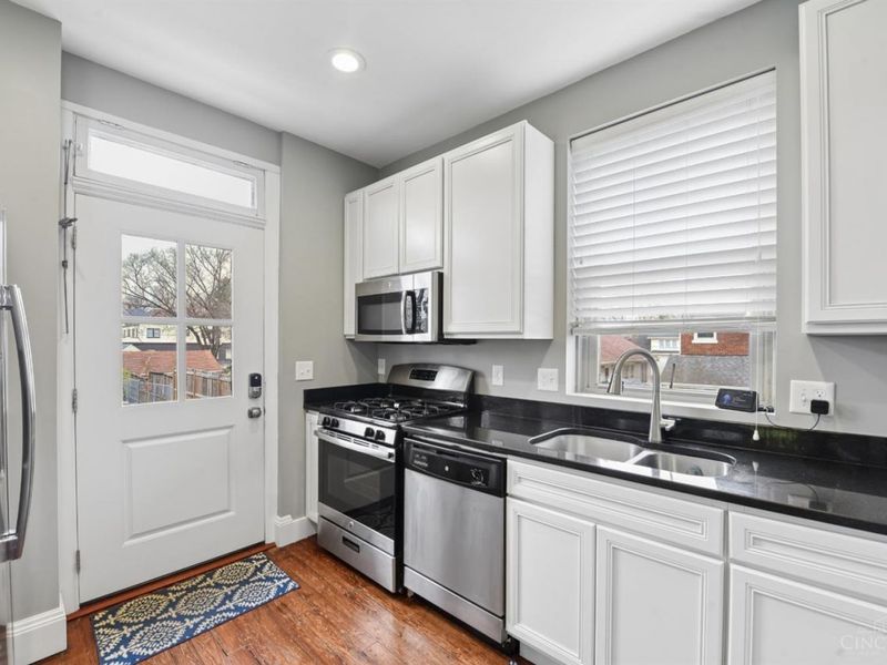 4035 S Jefferson Avenue, Norwood, OH 45212 Photo 18