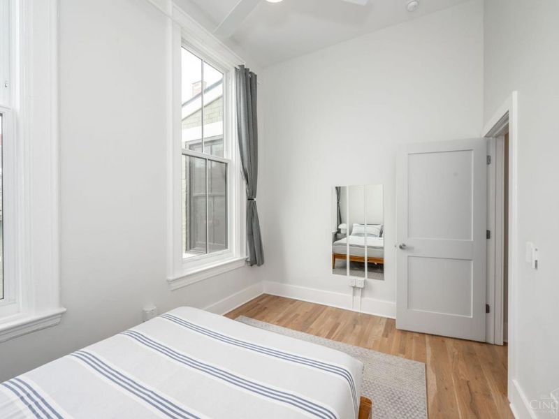 915 Vine Street, Unit 303, Cincinnati, OH 45202 Photo 17