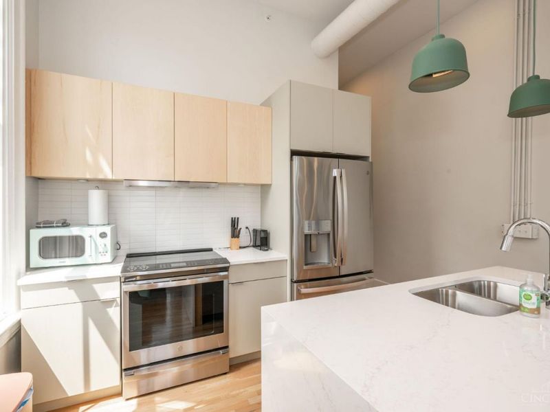 915 Vine Street, Unit 303, Cincinnati, OH 45202 Photo 8