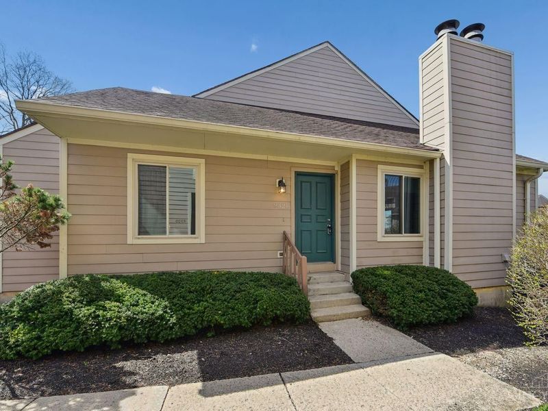 9321 Hunters Creek Drive, Unit 501, Blue Ash, OH 45242 Photo 1