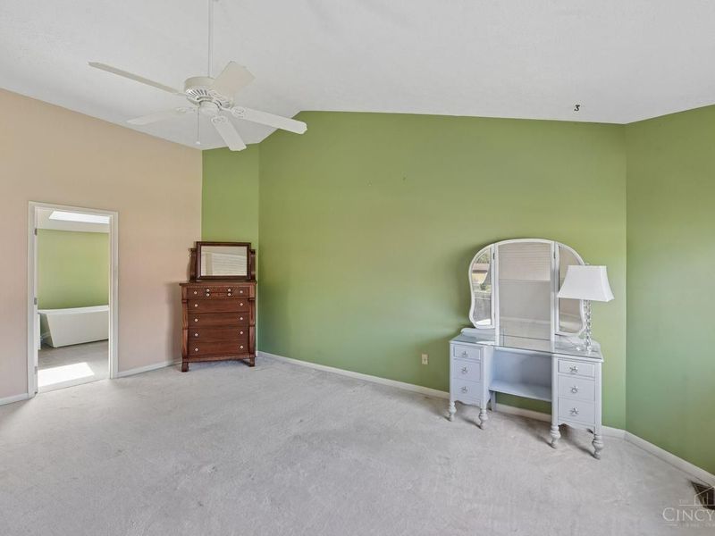 9321 Hunters Creek Drive, Unit 501, Blue Ash, OH 45242 Photo 28