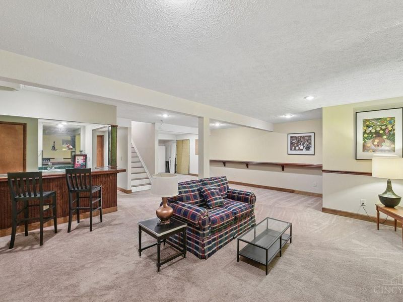 9321 Hunters Creek Drive, Unit 501, Blue Ash, OH 45242 Photo 45