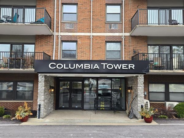 1815 WILLIAM HOWARD TAFT, Unit 904, Cincinnati, OH 45206