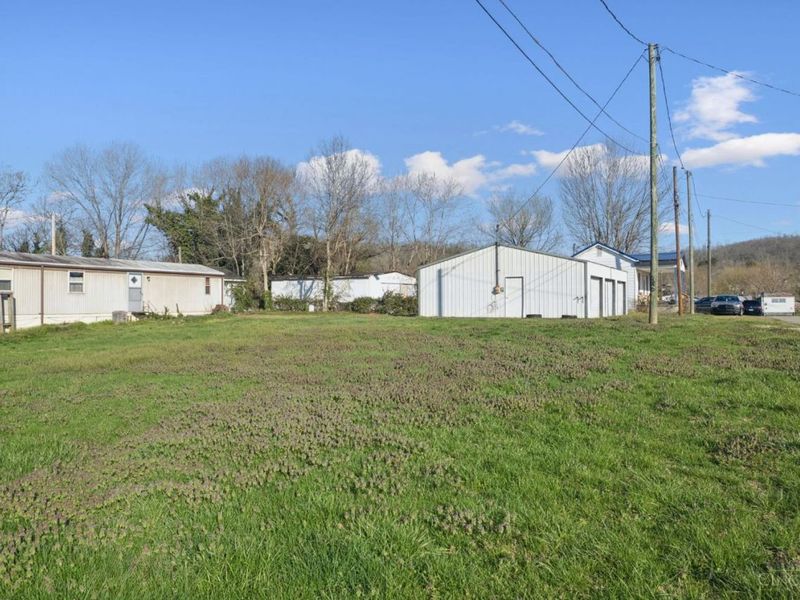 301 W 2nd Street, Manchester, OH 45144 Photo 5