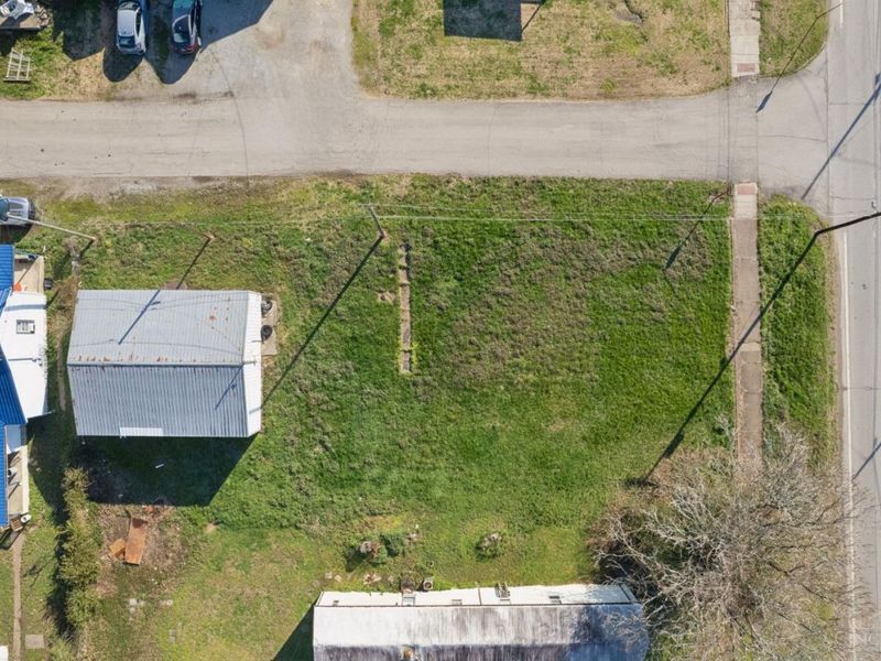 301 W 2nd Street, Manchester, OH 45144 Photo 7