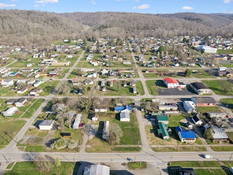 301 W 2nd Street, Manchester, OH 45144 Photo 9