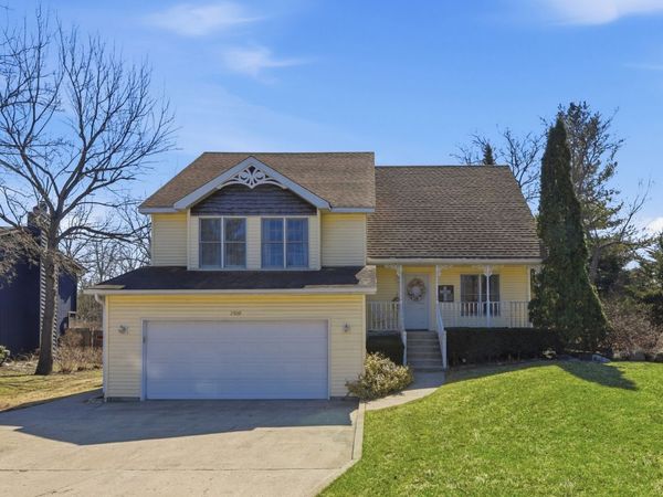 2909 Salem Boulevard , Zion, IL 60099