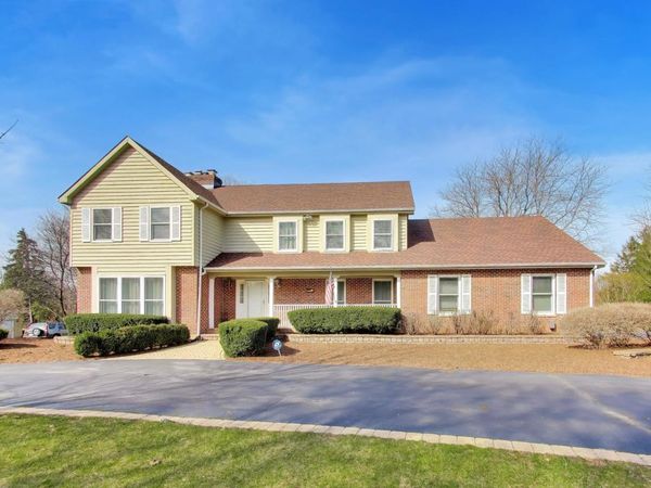 26 Brandywine Road , South Barrington, IL 60010