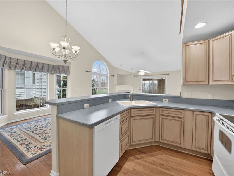 1284 Joshua Way, Medina, OH 44256 Photo 8