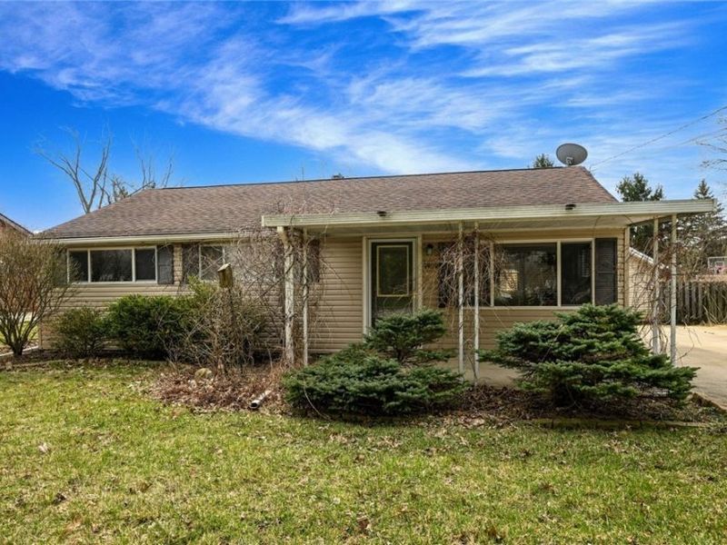 1922 Edgewood Drive, Twinsburg, OH 44087 Photo 1