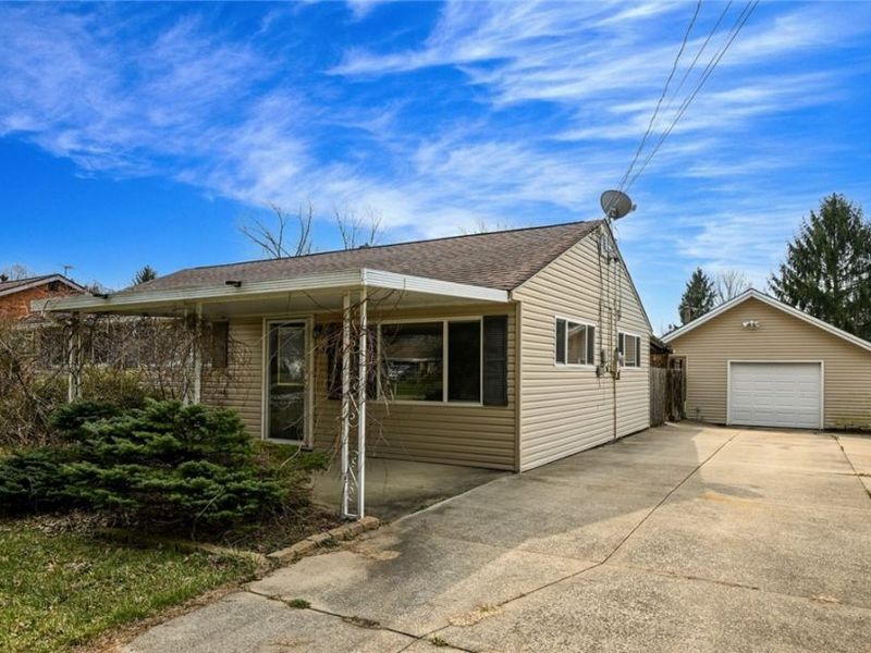1922 Edgewood Drive, Twinsburg, OH 44087 Photo 2
