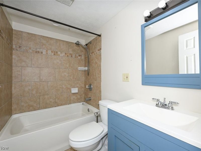 1922 Edgewood Drive, Twinsburg, OH 44087 Photo 30