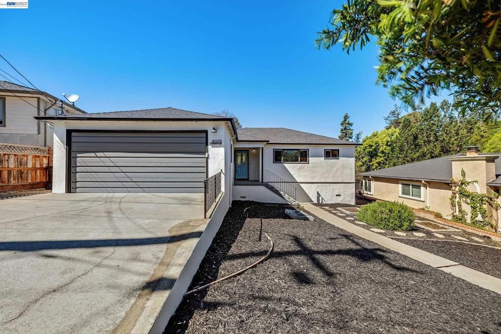 18595 Laredo Rd, Castro Valley, CA 94546 Main Photo