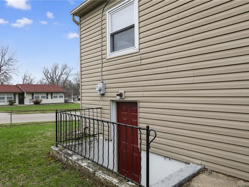 4093 Klepinger Road, Dayton, OH 45416 Photo 5