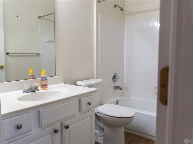 1927 Waterstone Boulevard, Unit 101, Washington Township, OH 45342 Photo 12