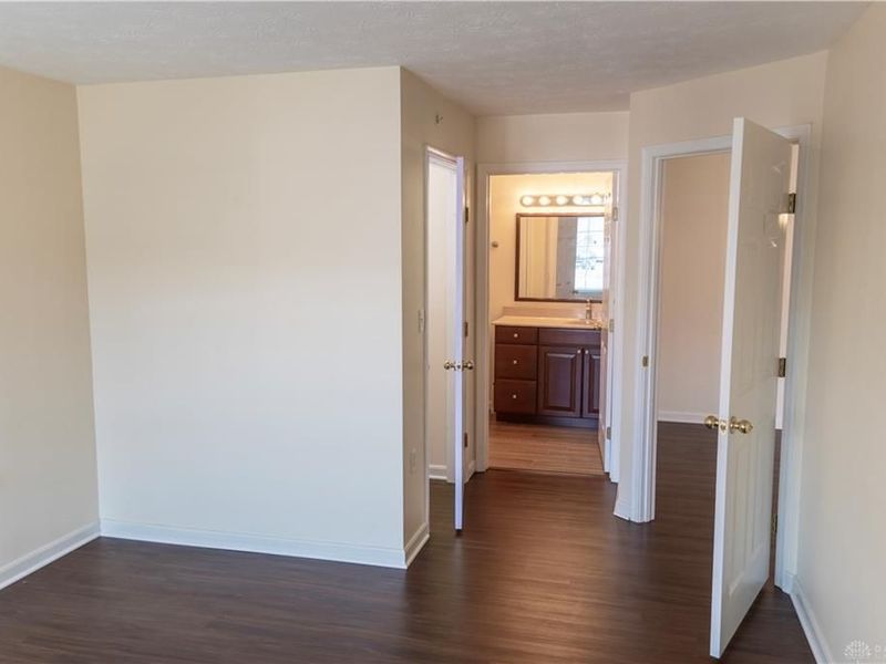 1927 Waterstone Boulevard, Unit 101, Washington Township, OH 45342 Photo 14