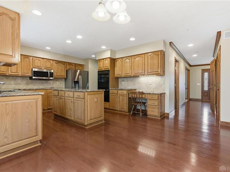 1091 Quiet Brook Trail, Washington Township, OH 45458 Photo 10