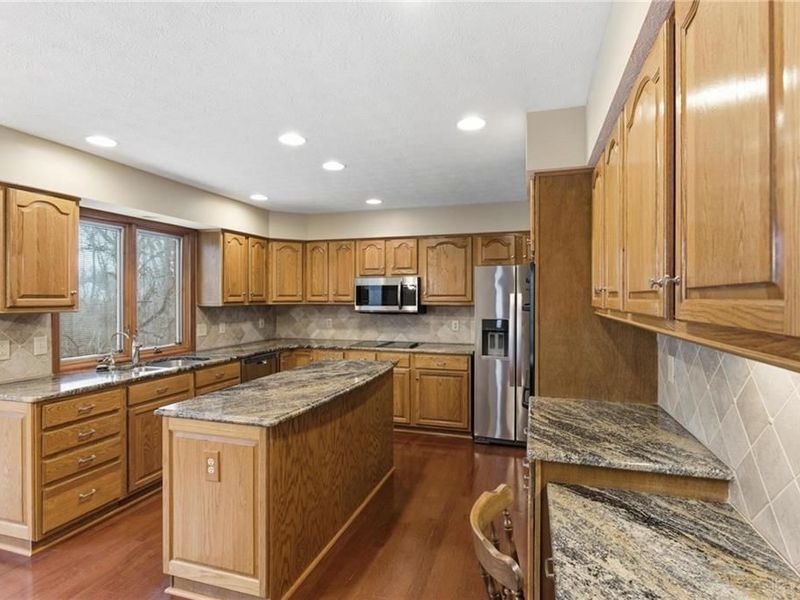 1091 Quiet Brook Trail, Washington Township, OH 45458 Photo 12