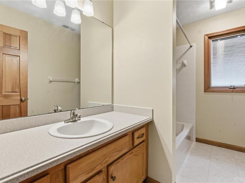 1091 Quiet Brook Trail, Washington Township, OH 45458 Photo 27