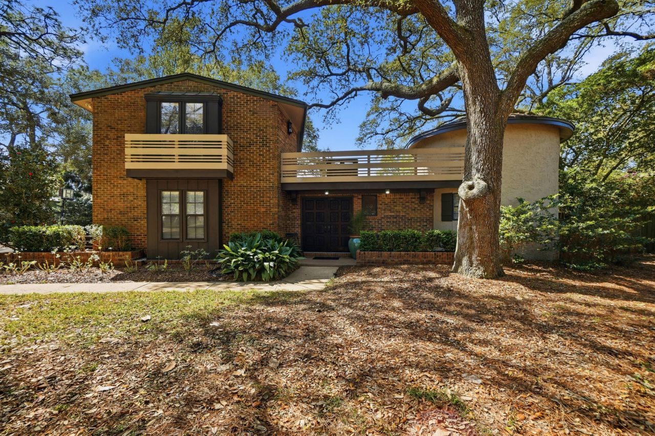 407 Marion Drive, Niceville, FL 32578 Main Photo