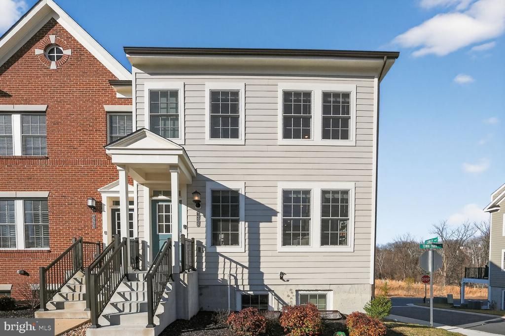 7208 CONLEY ALLEY, SYKESVILLE, MD 21784