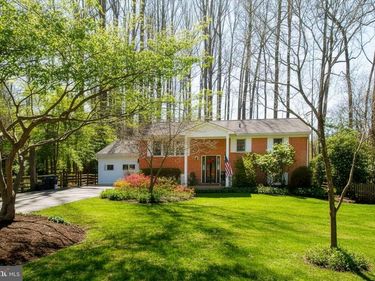 12415 CAISSON ROAD, FAIRFAX, VA 22030